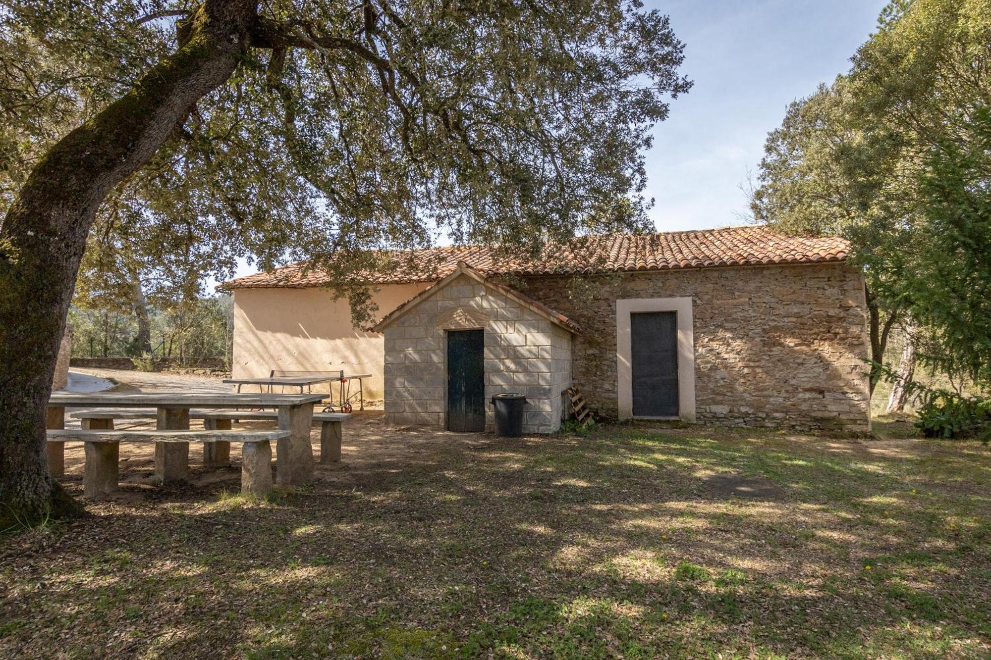 Santa Eulalia de Ríuprimer La Torre Del Vilar מראה חיצוני תמונה