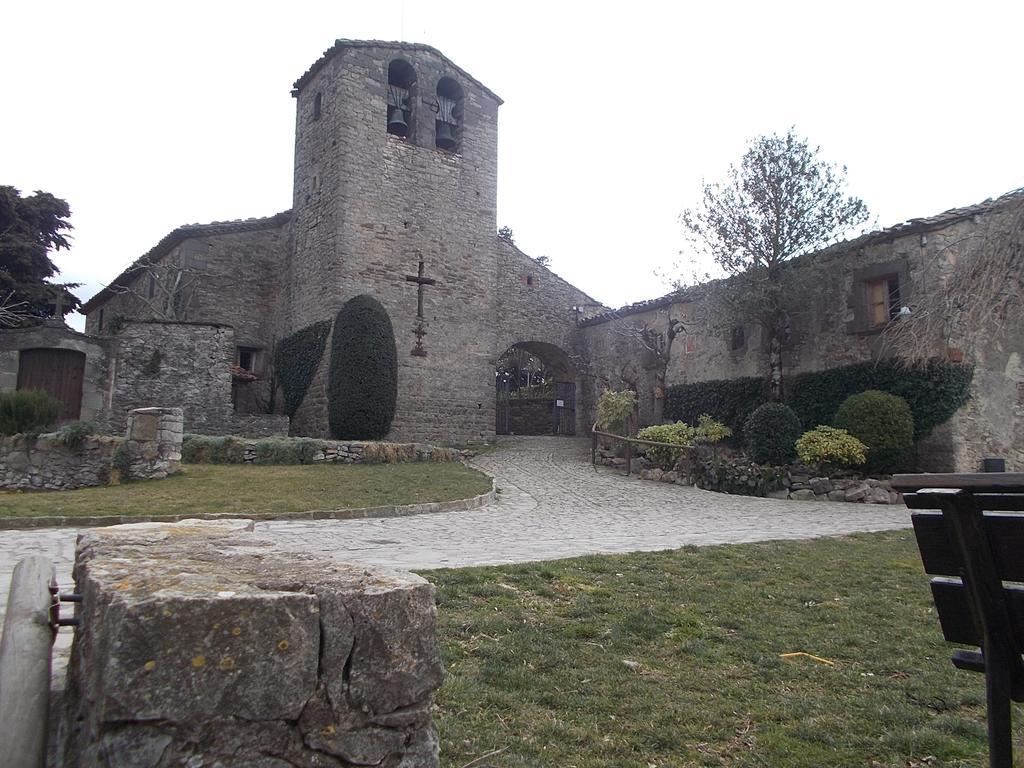 Santa Eulalia de Ríuprimer La Torre Del Vilar מראה חיצוני תמונה